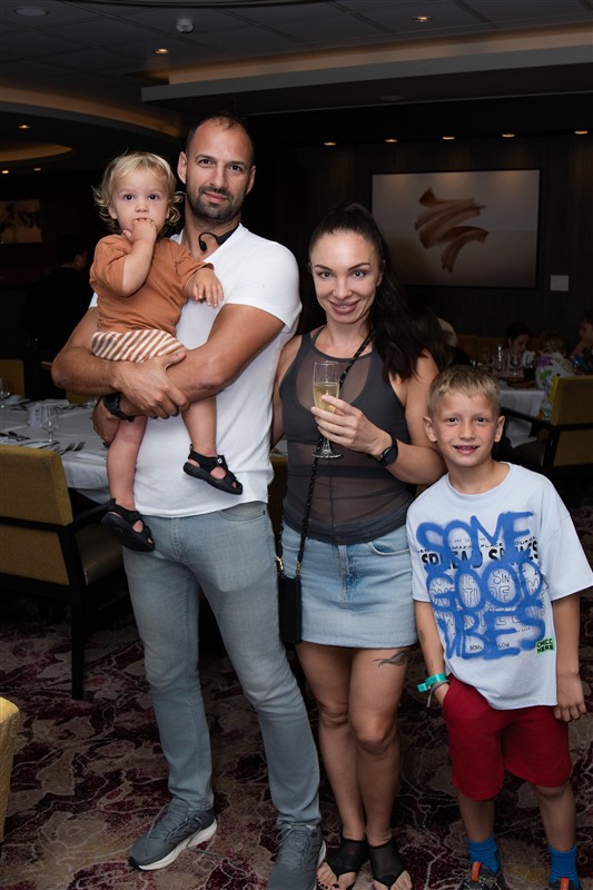 Cruise Gallery Image